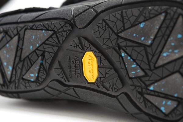 vibram winter boots